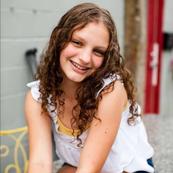 Meet your Posher, Mikenzie - Picture 5 of 11